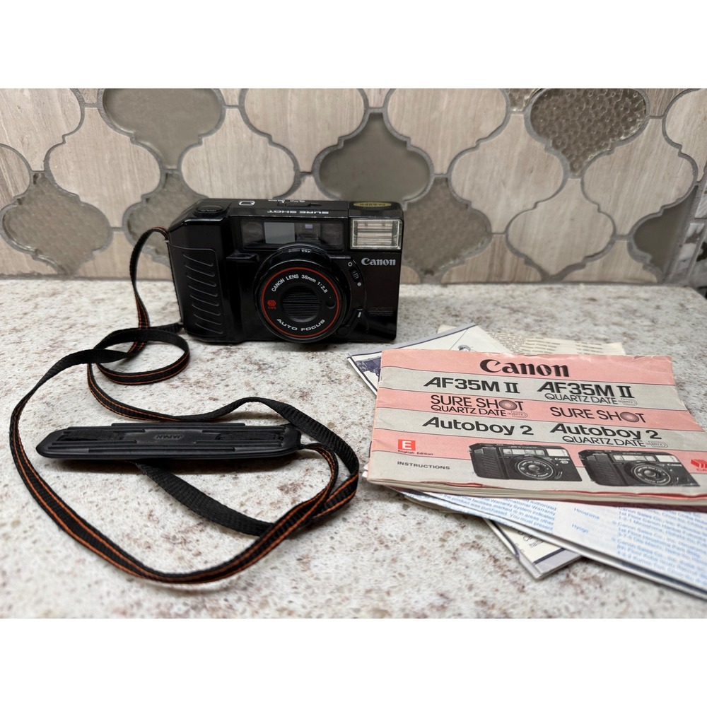 Canon Sure Shot AF35M II 35mm Film Camera 38mm 1:2.8 Lens Autoboy 2 Black Vintag